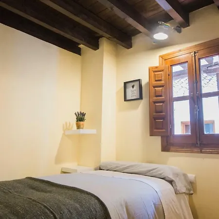 Apartamentos Nahira Suites 3000-3